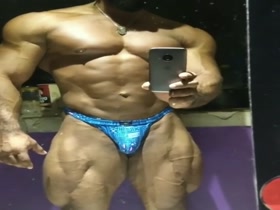 Showing off his Massive Body, Giant Legs and Tiny Poser