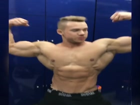 Quick but hot Locker Room Show