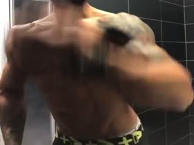 Thumb 14