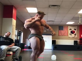 Seth Shaw - posing glory