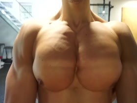 Marek - Posing and Pec Close up
