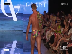 BUBBLEBUTT FASHION SHOW