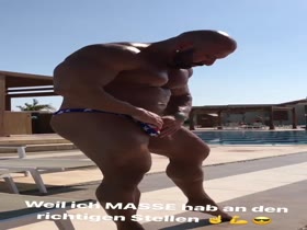 Thumb 12