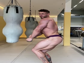 Thumb 11