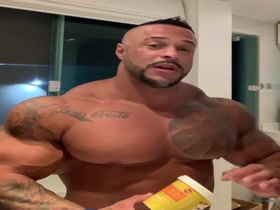 Bruno Moraes - He's so fucking huge!