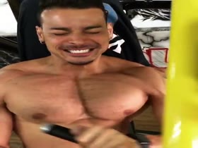 Thumb 10