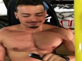 Thumb 11