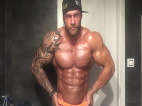 HIS HOT BODY !