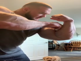 Thumb 12