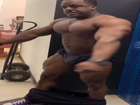 Chris Hunte - stunning black muscle hunk