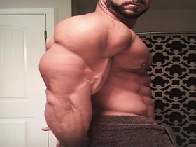 Thumb 11