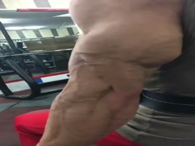 Thumb 14