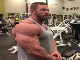 Bodybuilder Men