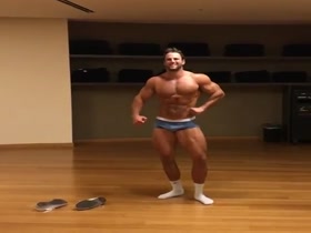 Eric Janicki posing 1