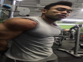Thumb 11