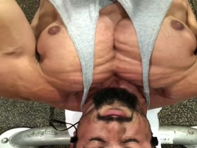 Thumb 11