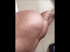 Thumb 16