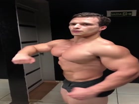 Thumb 16
