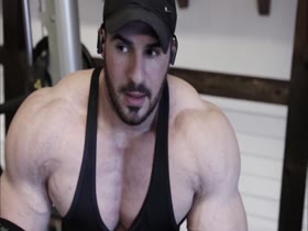 Dennis Reinhold at gym