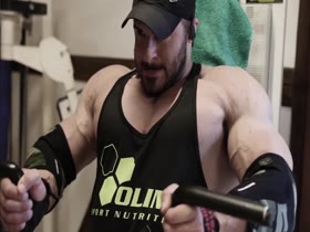 Dennis Reinhold at gym 3