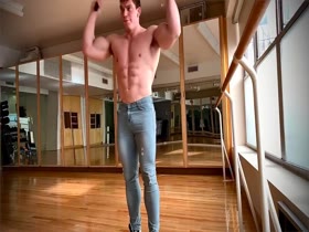 Wobble-happy Diesel Josh - SLOMO