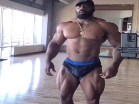 S-Pec=tacular Black Muscle