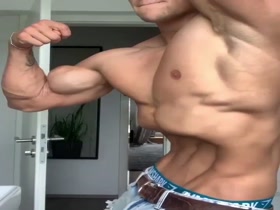 Thumb 12