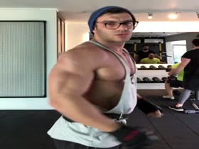 Thumb 13