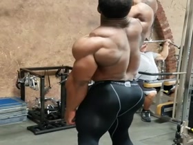 Michael Lockett Pound Cakes