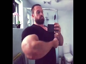 Thumb 9