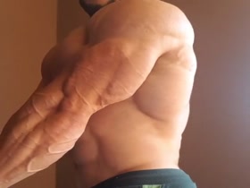 Thumb 10