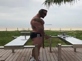 Muscle Daddy
