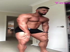 Nath Wyld, Australian stripper selfie