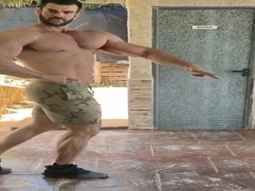 Thumb 16