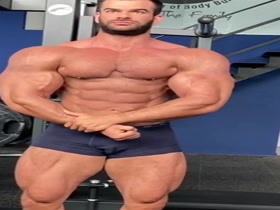 Hot bodybuilder - David Martinez Campos