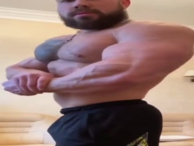 Muscle Daddy