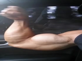 Thumb 8