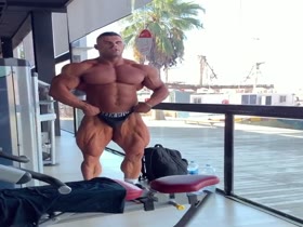 Thumb 9