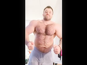 HAIRY BULKED SWEATY