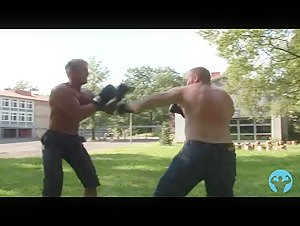 2 Young Musclestuds boxing