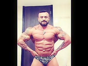 Masters Bodybuilder 31