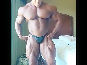 muscle stud
