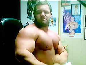 Adam Reich Musclepup
