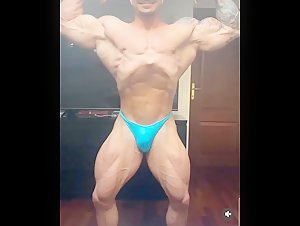 Hot bodybuilder Valerio Monsignore