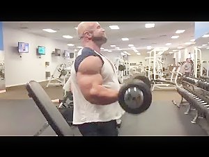 Thic Hard Man Curves!