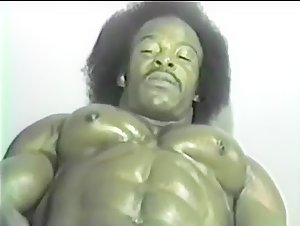 Naked Muscle Flex and Jerkoff