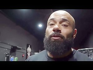 Gay brazilian bodybuillder Cris Figueiredo compilation