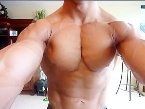 Cute bodybuilder