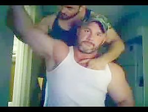 Muscle bears worship duo