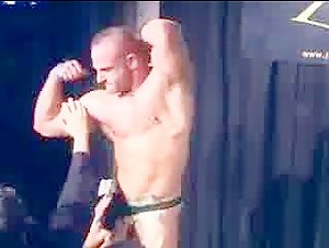 Stripper Jimmy Z producciones bodybuilding gay XXX
